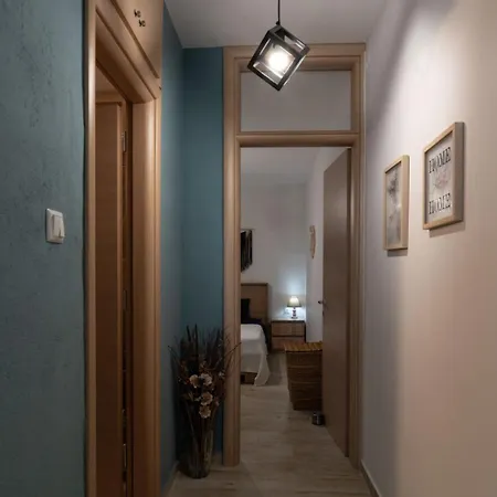 Kiki's House *